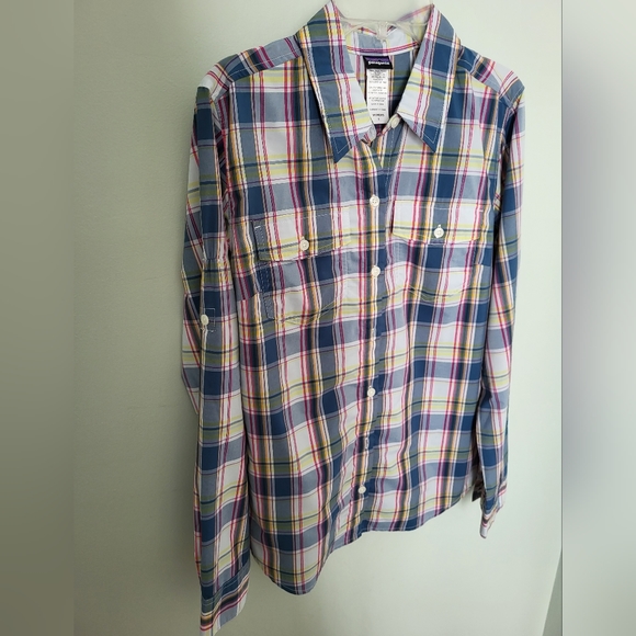 Patagonia Women Size 2 Button Down Long Sleeve Plaid Shirt Top Blouse Roll Tab - Picture 2 of 6